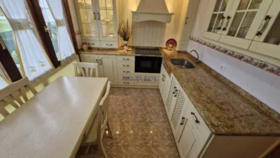 Detached house in Barrio del Castillo photo 24