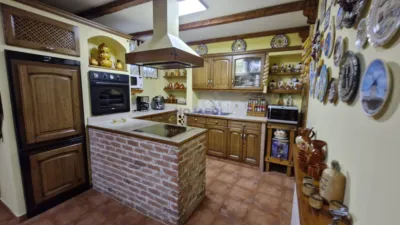 Detached house in Barrio del Castillo photo 60