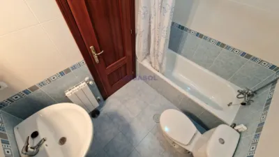 Apartment on Paseo de Trengandín photo 43