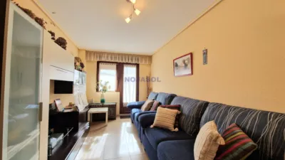 Apartment on Paseo de Trengandín photo 4
