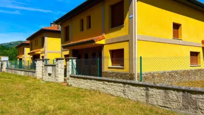 Semi-detached chalet on Ruesga Street photo 28