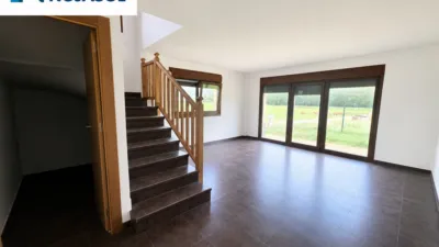 Semi-detached chalet on Ruesga Street photo 15