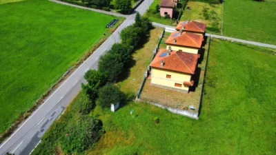 Semi-detached chalet on Ruesga Street photo 35