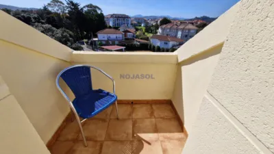 Apartment on Calle de la Brava photo 5