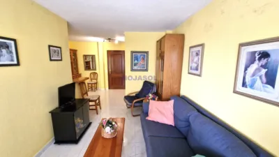 Apartment on Calle de la Brava photo 16