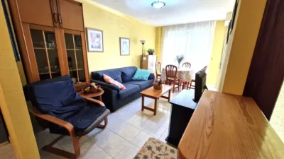 Apartment on Calle de la Brava photo 10