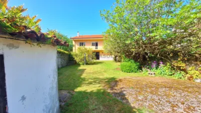 Single-family home in Barrio del Arnuero Palacio photo 6