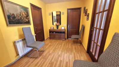 Single-family home in Barrio del Arnuero Palacio photo 19
