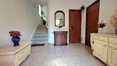 Single-family home in Barrio del Arnuero Palacio photo 17