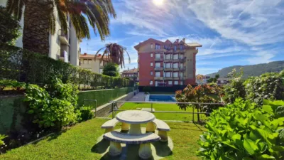 Apartment on Paseo de Trengandín photo 40