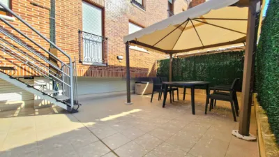 Apartment on Calle de la Brava photo 38