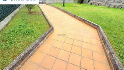 Apartment on Calle de la Brava photo 42