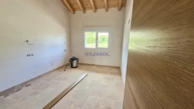 Single-family chalet on Calle Meruelo photo 30