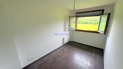 Semi-detached chalet on Ruesga Street photo 25