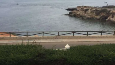 Chalet en venta en Pasaje del Acantilado, Cabo de Palos (Distrito Mar Menor de Cartagena. Cartagena) de 1.590.000 €