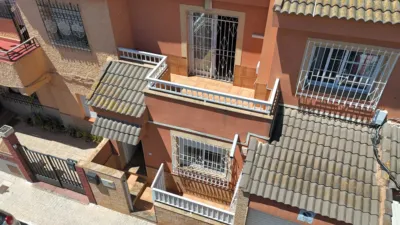 Dúplex en venta en Calle Coimbra, 17, Los Barreros-Cuatro Santos (Distrito Núcleo Urbano. Cartagena) de 188.000 €