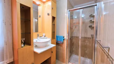 Dúplex en venta en Calle Coimbra, 17, Los Barreros-Cuatro Santos (Distrito Núcleo Urbano. Cartagena) de 184.000 €