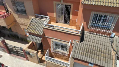 Dúplex en venta en Calle Coimbra, 17, Los Barreros-Cuatro Santos (Distrito Núcleo Urbano. Cartagena) de 184.000 €