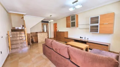 Dúplex en venta en Calle Coimbra, 17, Los Barreros-Cuatro Santos (Distrito Núcleo Urbano. Cartagena) de 184.000 €