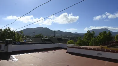 Chalet adosado en venta en Calle Pico Veleta, 1, Nueva Cartagena (Distrito Núcleo Urbano. Cartagena) de 285.000 €