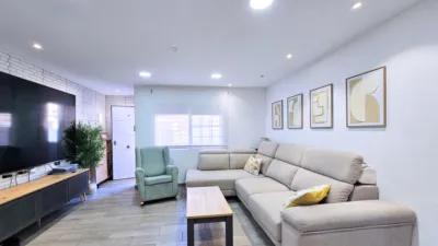 Dúplex en venta en Calle Coimbra, Los Barreros-Cuatro Santos (Distrito Núcleo Urbano. Cartagena) de 238.000 €