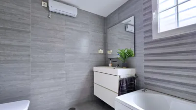 Dúplex en venta en Calle Coimbra, Los Barreros-Cuatro Santos (Distrito Núcleo Urbano. Cartagena) de 238.000 €