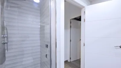 Dúplex en venta en Calle Coimbra, Los Barreros-Cuatro Santos (Distrito Núcleo Urbano. Cartagena) de 238.000 €