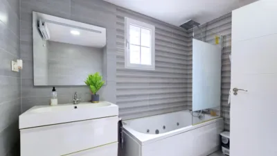 Dúplex en venta en Calle Coimbra, Los Barreros-Cuatro Santos (Distrito Núcleo Urbano. Cartagena) de 238.000 €