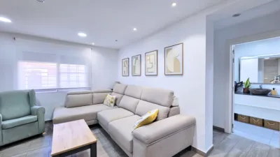 Dúplex en venta en Calle Coimbra, Los Barreros-Cuatro Santos (Distrito Núcleo Urbano. Cartagena) de 238.000 €