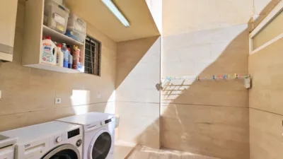 Dúplex en venta en Calle Coimbra, Los Barreros-Cuatro Santos (Distrito Núcleo Urbano. Cartagena) de 238.000 €