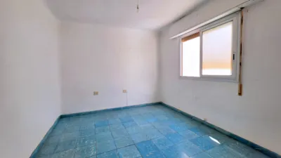 Piso en venta en Calle de los Postigos, 4, Barrio Peral-San Félix (Distrito Núcleo Urbano. Cartagena) de 128.000 €