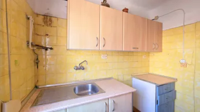 Piso en venta en Calle de los Postigos, 4, Barrio Peral-San Félix (Distrito Núcleo Urbano. Cartagena) de 128.000 €