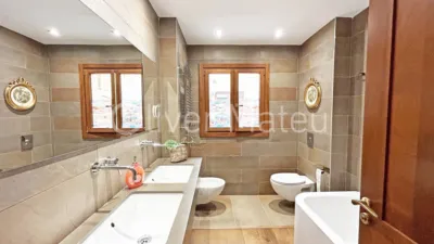 Duplex in Carrer Deganat photo 9