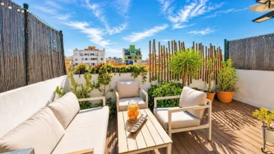 Duplex penthouse on Calle Archiduque Luis Salvador photo 2