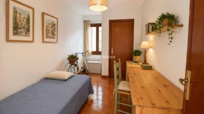 Apartment on Carrer de les Mestres d'Aixa photo 11