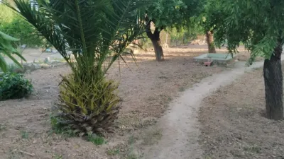 Terreno en venta en Calle del Tirso de Molina, 4 - Vista 2
