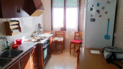 Apartment on Calle del Atleta Antonio Amorós photo 14