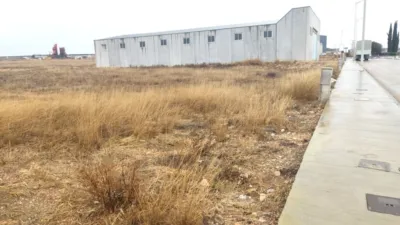 Terreno en venta en Calle de Villares, 1034 - Més