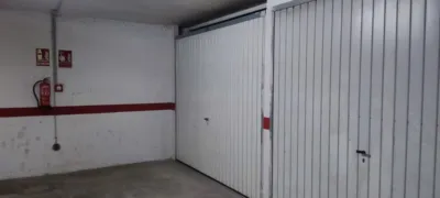 Garaje en venta en Avenida de Juan Carlos I - Vista 2