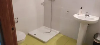 Local comercial en venta en Avenida de Juan Carlos I, 11 - Más