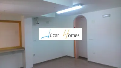 Local comercial en venta en Calle del Pintor Torres Cotarelo, número 4 - Vista 2
