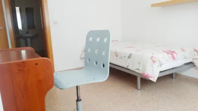 Flat on Antonio Machado Street, 20 photo 16