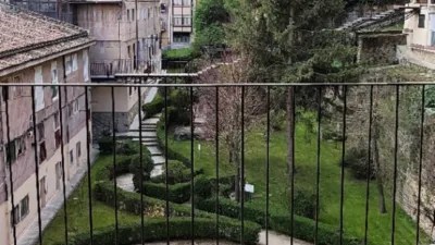 Dúplex en venta en Calle del Taray, 13, Plaza Mayor-San Agustín (Segovia Capital) de 170.000 €