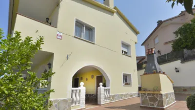 House for sale in Abrera photo 9