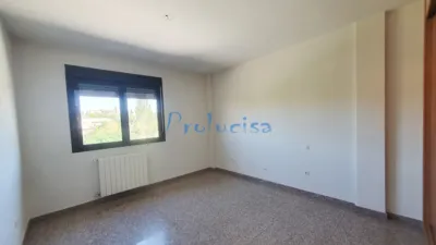 Chalet en venta en Calle de la Osa Mayor, Moraleja de Enmedio de 490.000 €