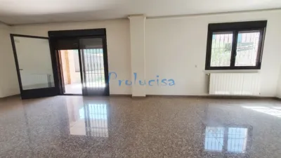Chalet en venta en Calle de la Osa Mayor, Moraleja de Enmedio de 490.000 €