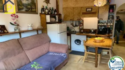 Apartment on Carrer de la Muga photo 2