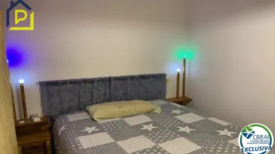 Apartment on Carrer de la Muga photo 3