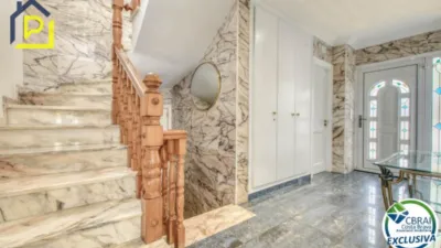Detached house in Passatge Requesens photo 10