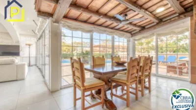 Detached house in Passatge Requesens photo 11